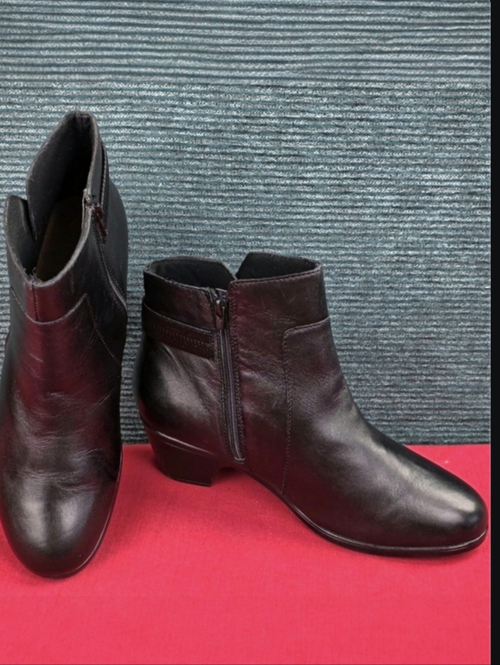 Clark's Emily Holly Ankle Boots